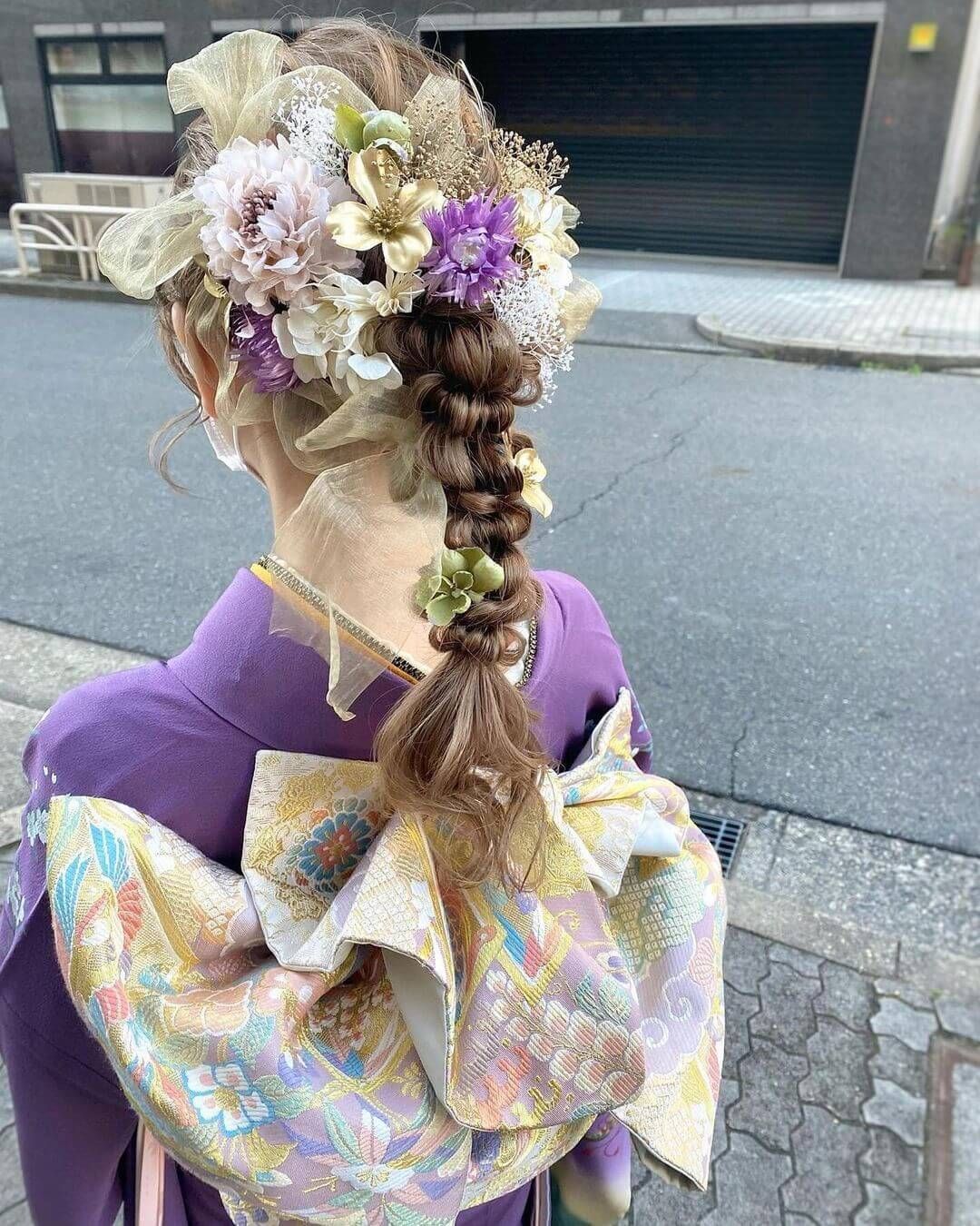 振袖にぴったりのポニーテール