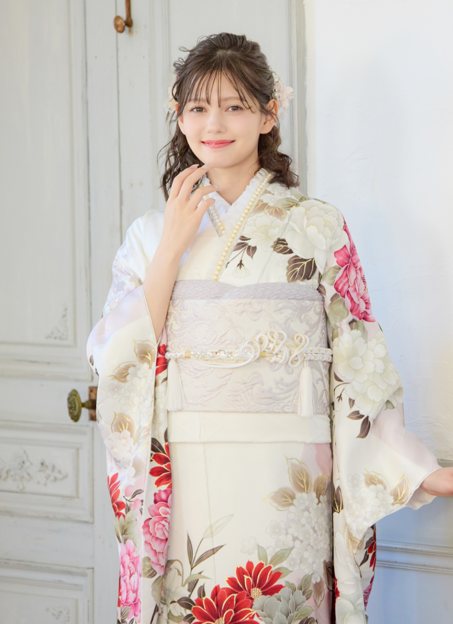 振袖/赤/レッド/ピンク/桃/白/ホワイト/かわいい/エレガント