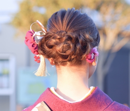 成人式の髪型は決めた？どれくらい伸ばす？気になる疑問をまるっと解決