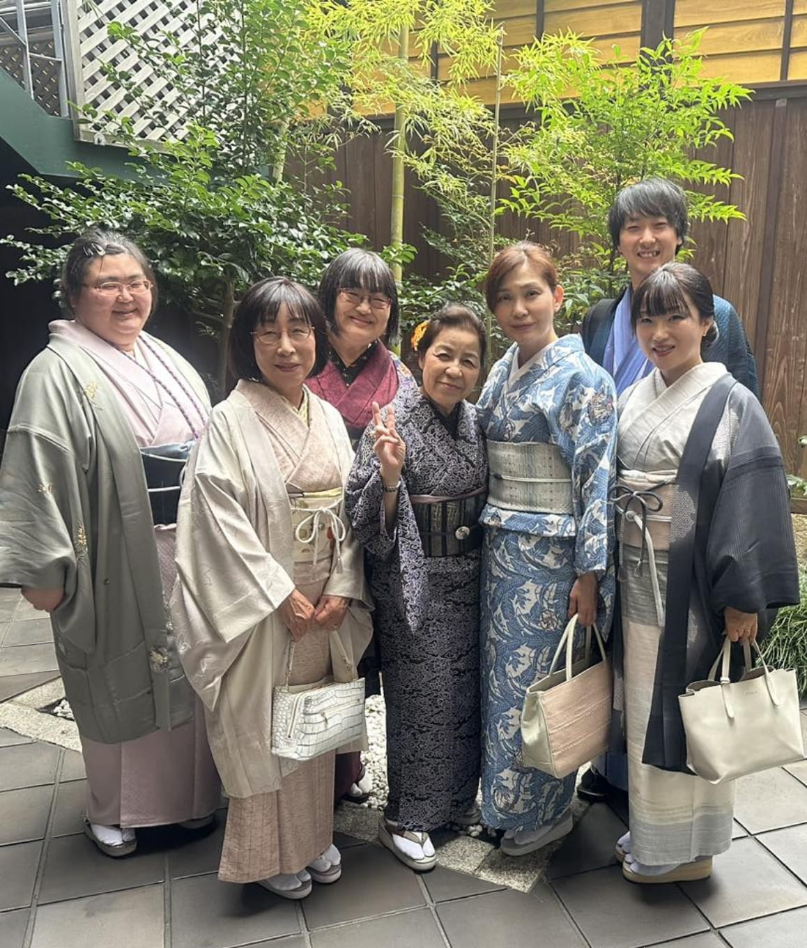 心に残る旅の思い出を、着物とともに