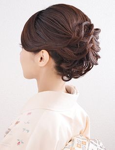 ボブ向けの着物に合うヘアアレンジ